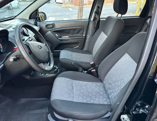 Imagem 8 – Fiesta 2012 1.0 Rocam Hatch 8V Flex 4P Manual