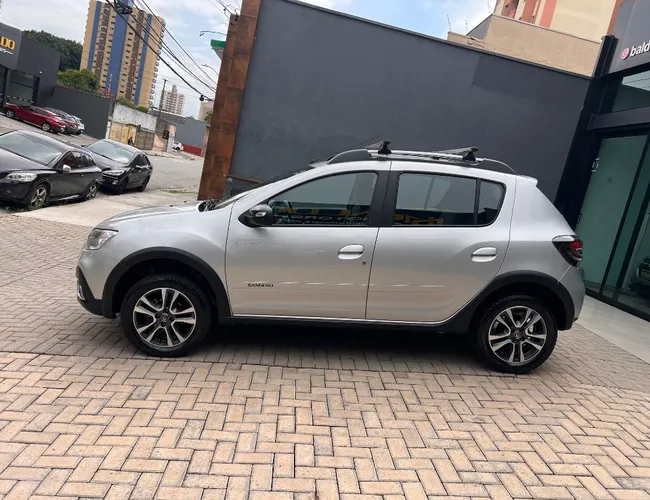 Imagem 8 – Stepway 2024 1.6 16V Sce Flex Iconic X-Tronic