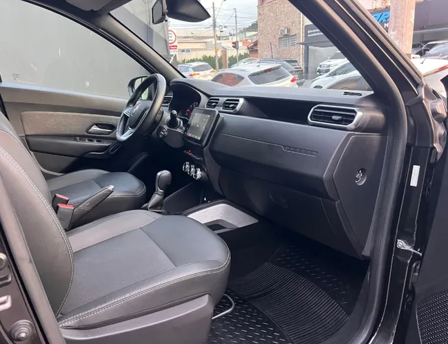 Imagem 15 – Duster 2023 1.3 Tce Flex Iconic X-Tronic