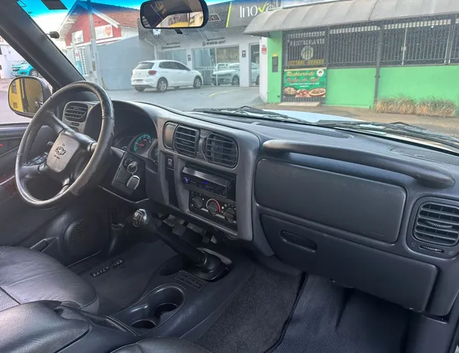 Imagem 5 – S10 2010 2.4 Mpfi Executive 4X2 Cd 8V Flex 4P Manual