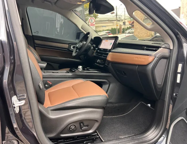 Imagem 20 – Rampage 2025 2.2 Turbo Diesel Laramie 4X4 Automático