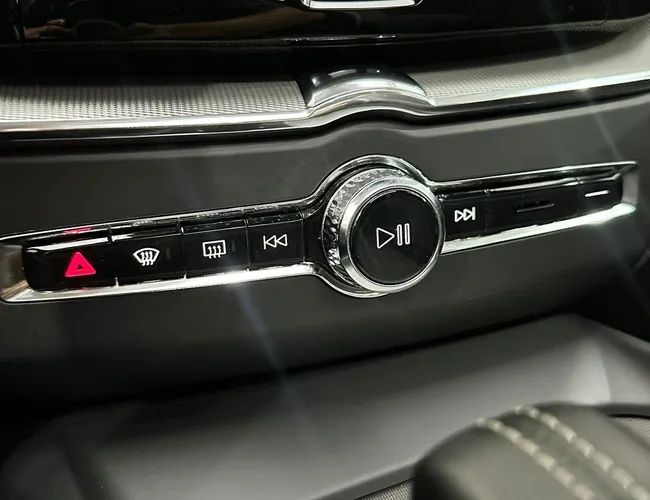 Imagem 18 – Xc60 2021 2.0 T8 Hybrid R-Design Awd Geartronic