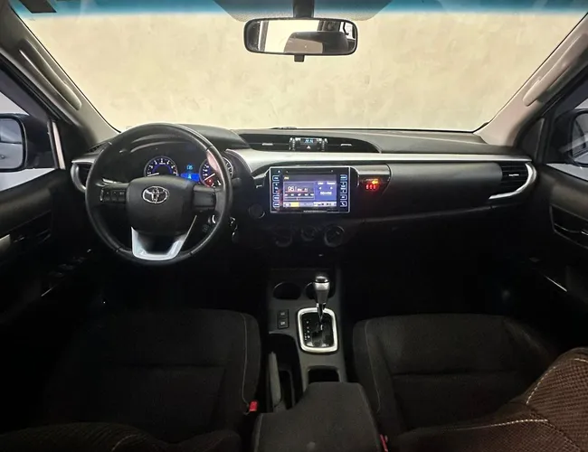 Imagem 9 – Hilux 2017 2.7 Sr 4X2 Cd 16V Flex 4P Automático