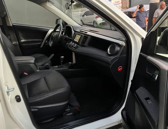 Imagem 12 – Rav4 2013 2.0 4X2 16V Gasolina 4P Automático