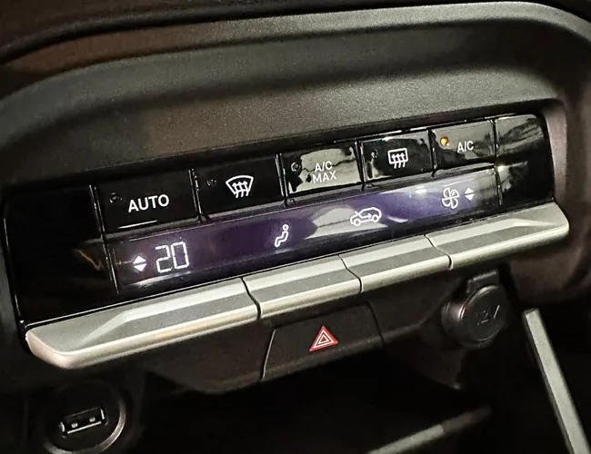 Imagem 13 – Basalt 2025 1.0 Turbo 200 Flex Shine Cvt