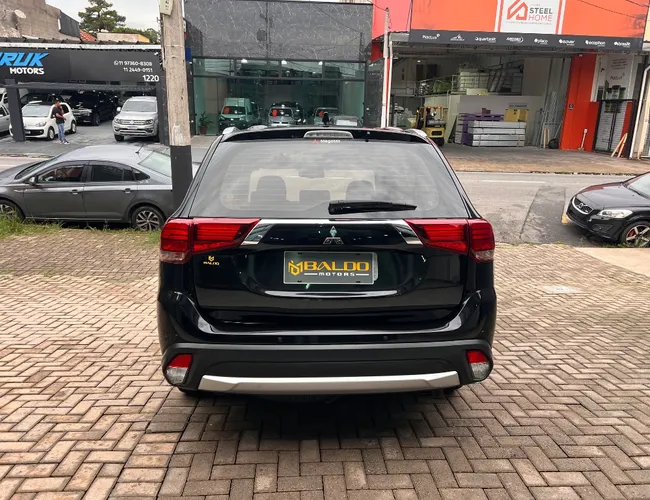 Imagem 12 – Outlander 2017 2.2 4X4 16V Diesel 4P Automático