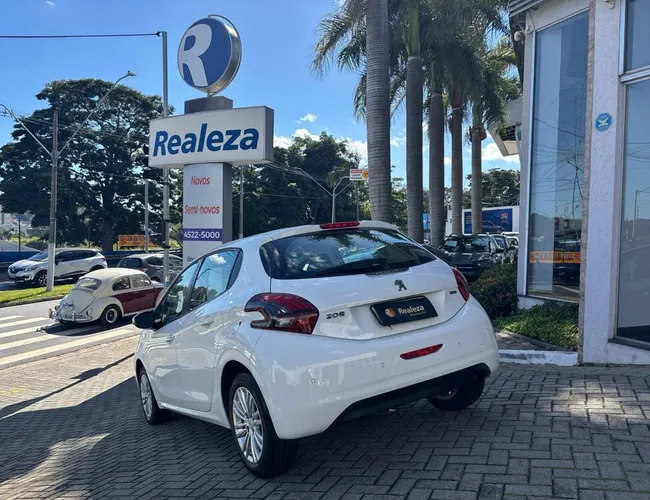 Imagem 5 – 208 2017 1.2 Allure 12V Flex 4P Manual