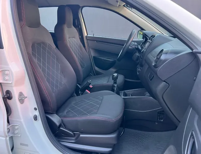Imagem 13 – Kwid 2023 1.0 12V Sce Flex Zen Manual