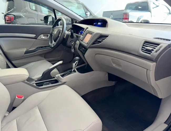 Imagem 10 – Civic 2014 2.0 Exr 16V Flex 4P Automático