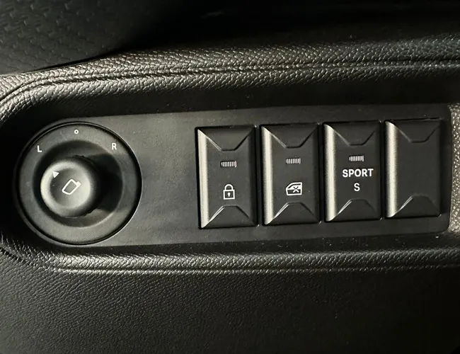 Imagem 20 – C3 Aircross 2025 1.0 Turbo 200 Flex Feel Pack 7L Cvt