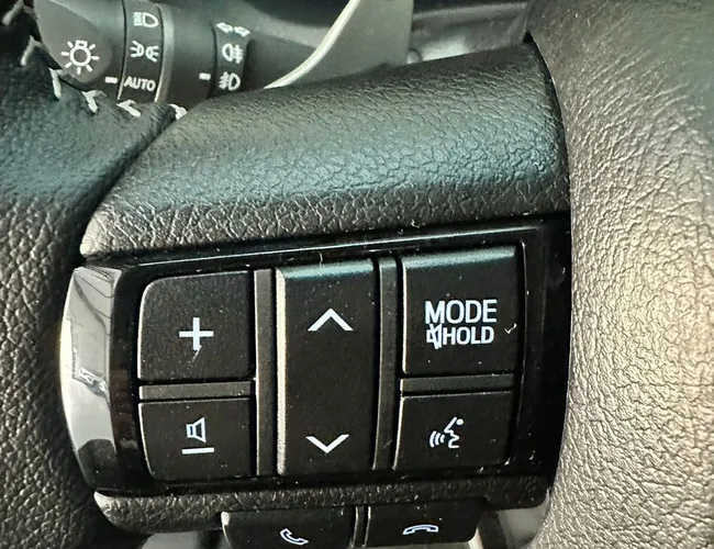 Imagem 26 – Hilux 2025 Hilux Sw4 Srx Plat. 4X4 2.8 Tb Die. Aut.