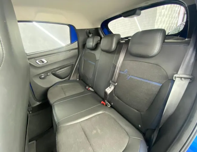 Imagem 13 – Kwid 2023 1.0 12V Sce Flex Intense Manual