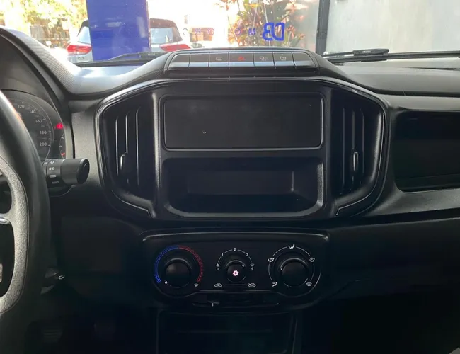 Imagem 8 – Strada 2023 1.3 Firefly Flex Freedom Cd Manual