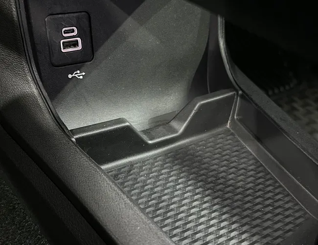 Imagem 19 – Rampage 2024 2.0 Hurricane 4 Turbo Gasolina R/T 4X4 Automático