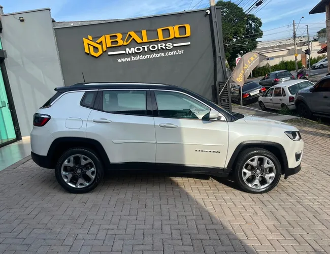 Imagem 8 – Compass 2018 2.0 16V Flex Limited Automático