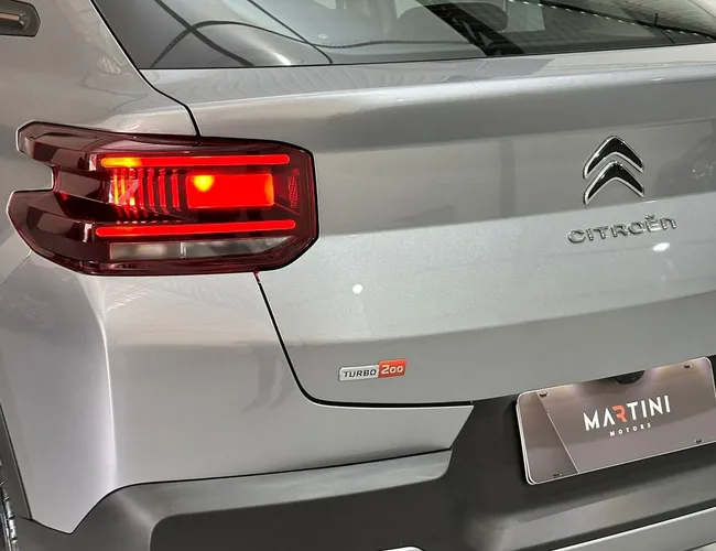 Imagem 7 – Basalt 2025 1.0 Turbo 200 Flex Shine Cvt