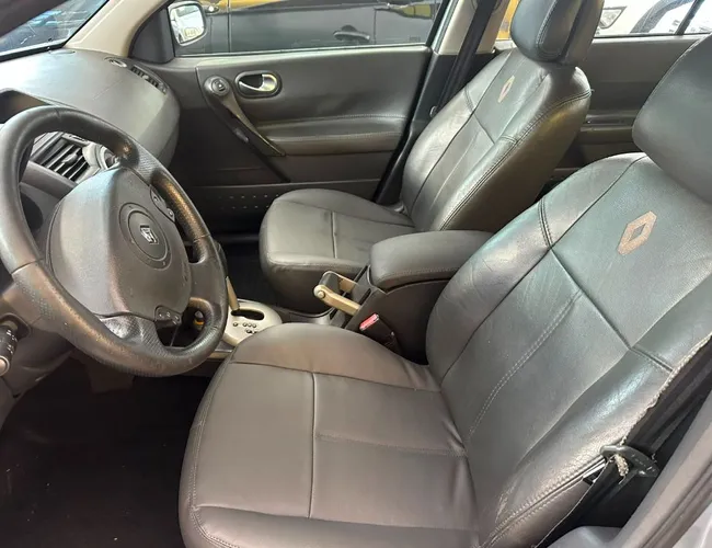 Imagem 6 – Mégane 2008 2.0 Dynamique Sedan 16V Gasolina 4P Automático
