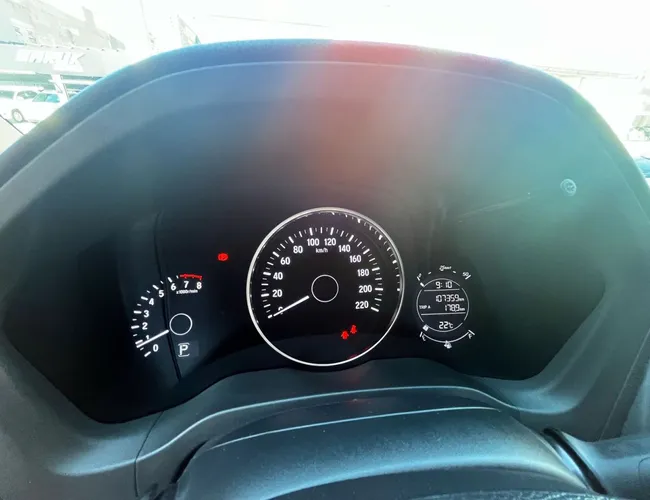 Imagem exterior do veículo Hr-V Exl 1.8 Flexone 16V 5P Aut. 2018 Hr-V Exl 1.8 Flexone 16V 5P Aut. 