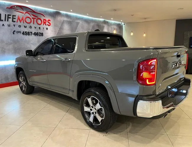 Imagem 7 – Rampage 2024 2.0 Hurricane 4 Turbo Gasolina Rebel 4X4 Automático