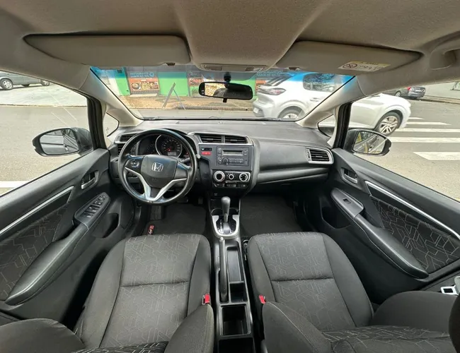 Imagem 6 – Fit 2017 1.5 Lx 16V Flex 4P Automático