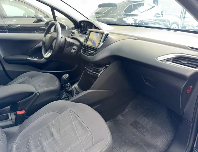 Imagem 15 – 208 2014 1.6 Griffe 16V Flex 4P Automático