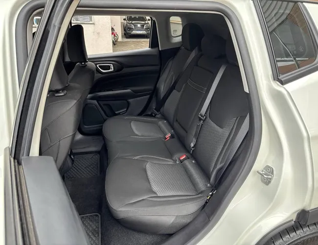Imagem 11 – Compass 2025 1.3 T270 Turbo Flex Sport At6