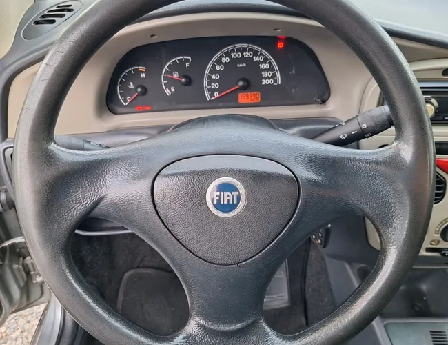 Imagem 11 – Palio 2007 1.0 4P Flex Fire