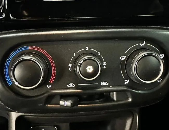 Imagem 13 – Strada 2026 1.3 Firefly Flex Volcano Cd Cvt