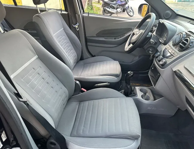 Imagem 6 – Agile 2010 1.4 Mpfi Lt 8V Flex 4P Manual