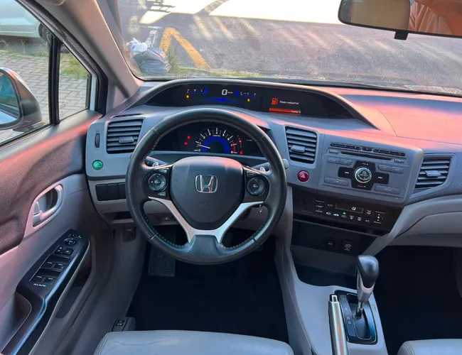 Imagem 11 – Civic 2013 1.8 Lxl 16V Flex 4P Automático