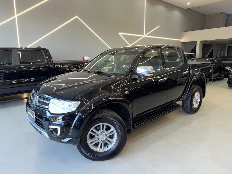 Mitsubishi L200 Triton — foto 1