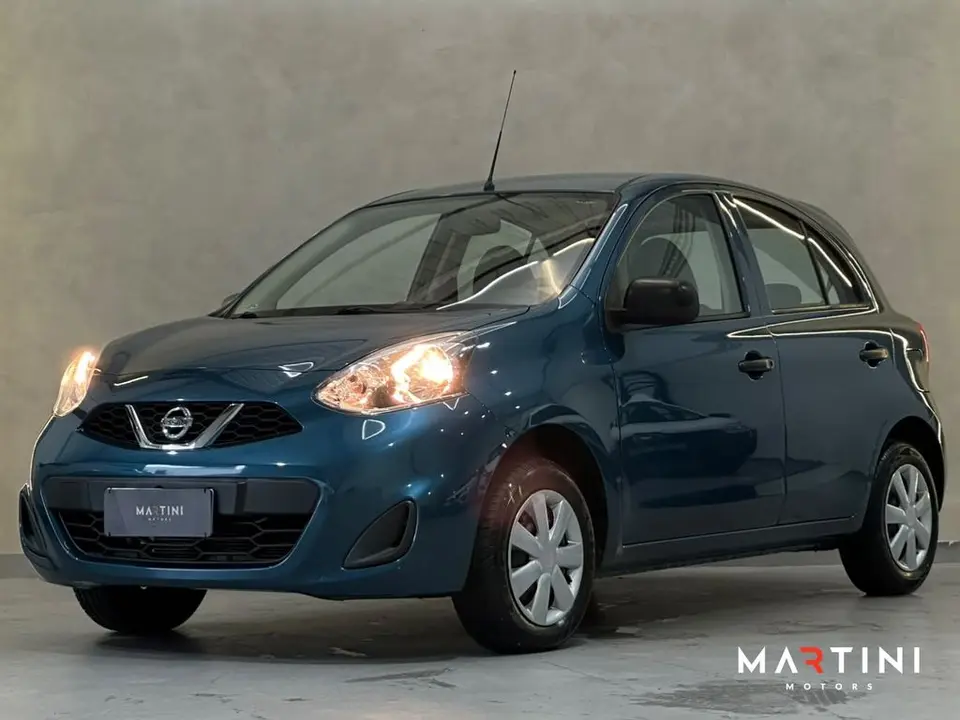 Nissan March — foto 1