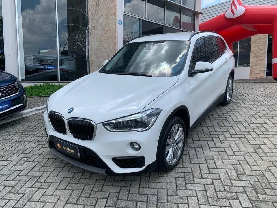Bmw X1 — foto 1