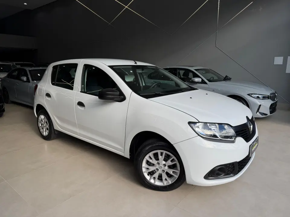 Renault Sandero — foto 1