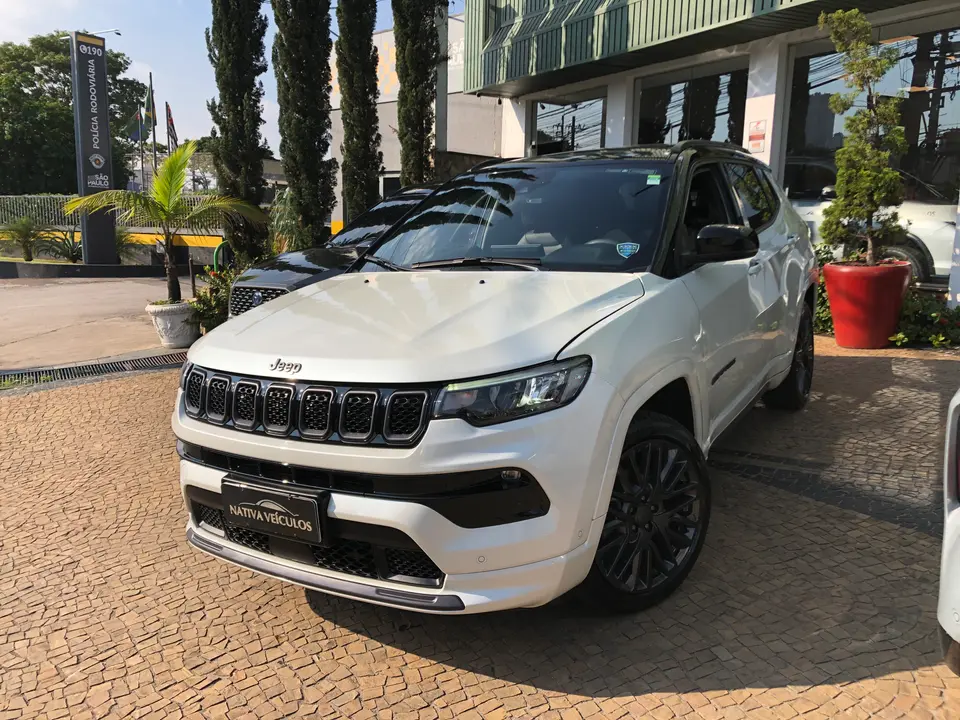 Jeep Compass — foto 1