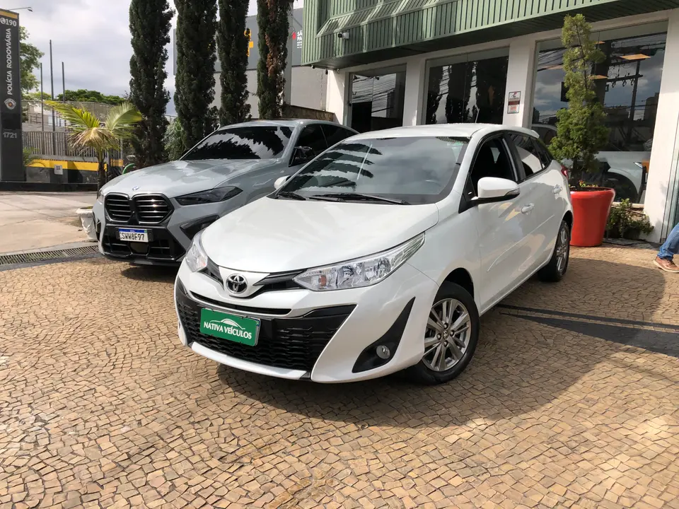Toyota Yaris — foto 1
