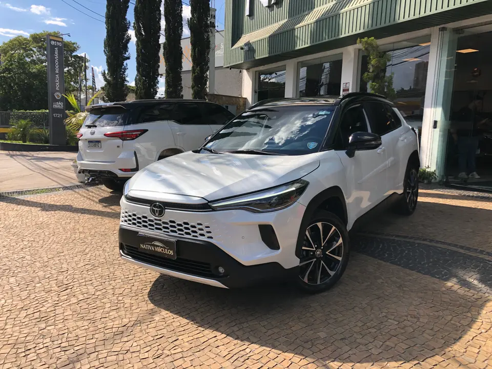Toyota Corolla Cross — foto 1