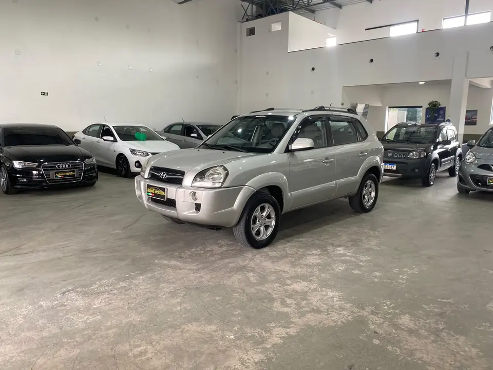 Hyundai Tucson — foto 1