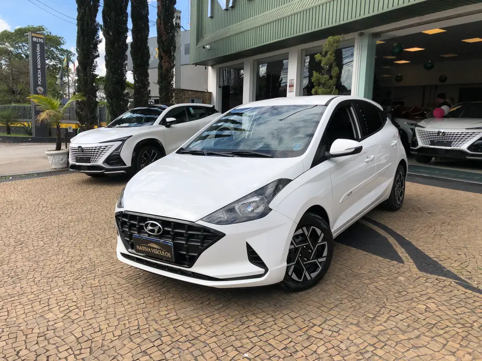 Hyundai Hb20 — foto 1