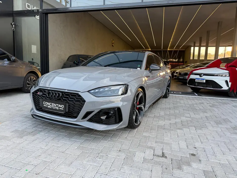 Audi Rs5 — foto 1