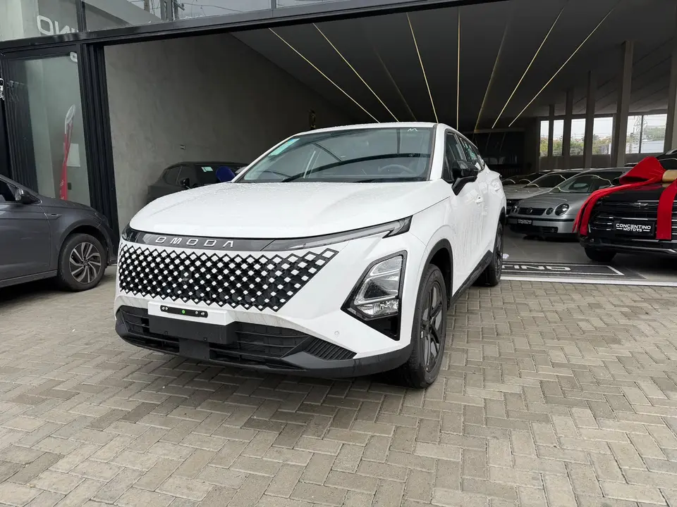 Omoda 5 — foto 1