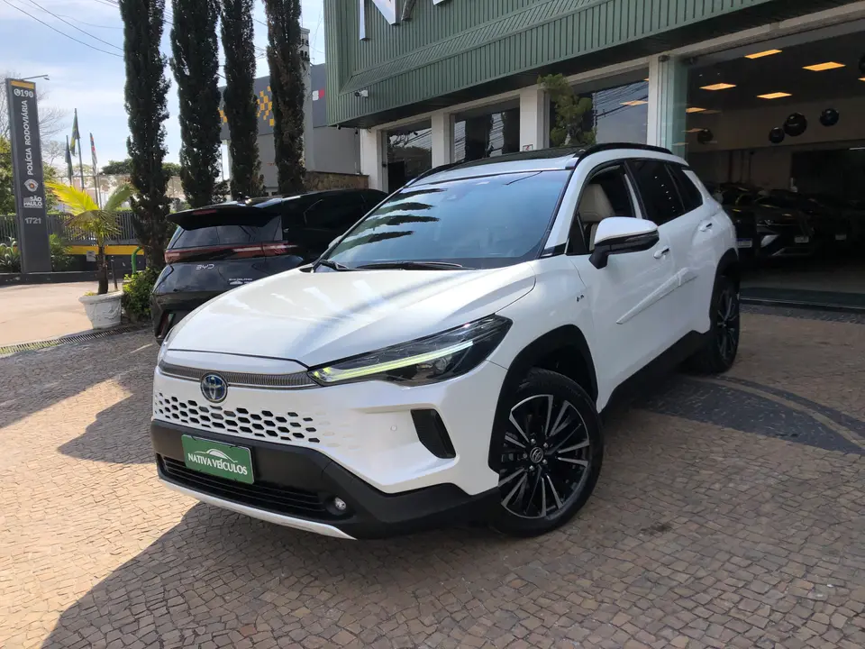 Toyota Corolla Cross — foto 1