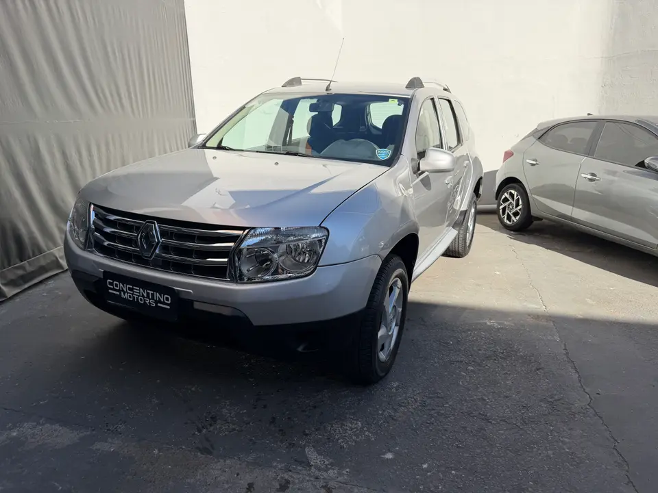 Renault Duster — foto 1