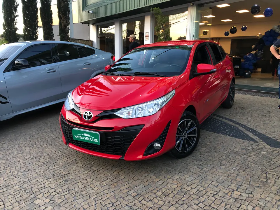 Toyota Yaris — foto 1