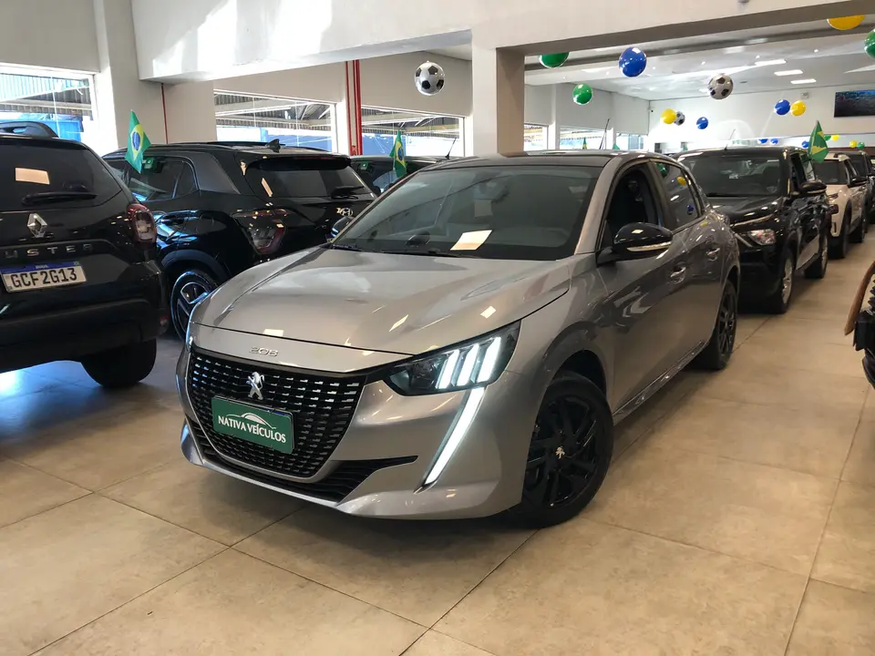 Peugeot 208 — foto 1