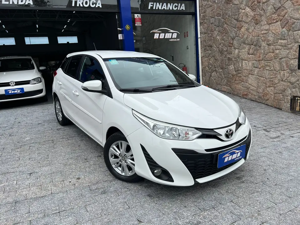 Toyota Yaris — foto 1