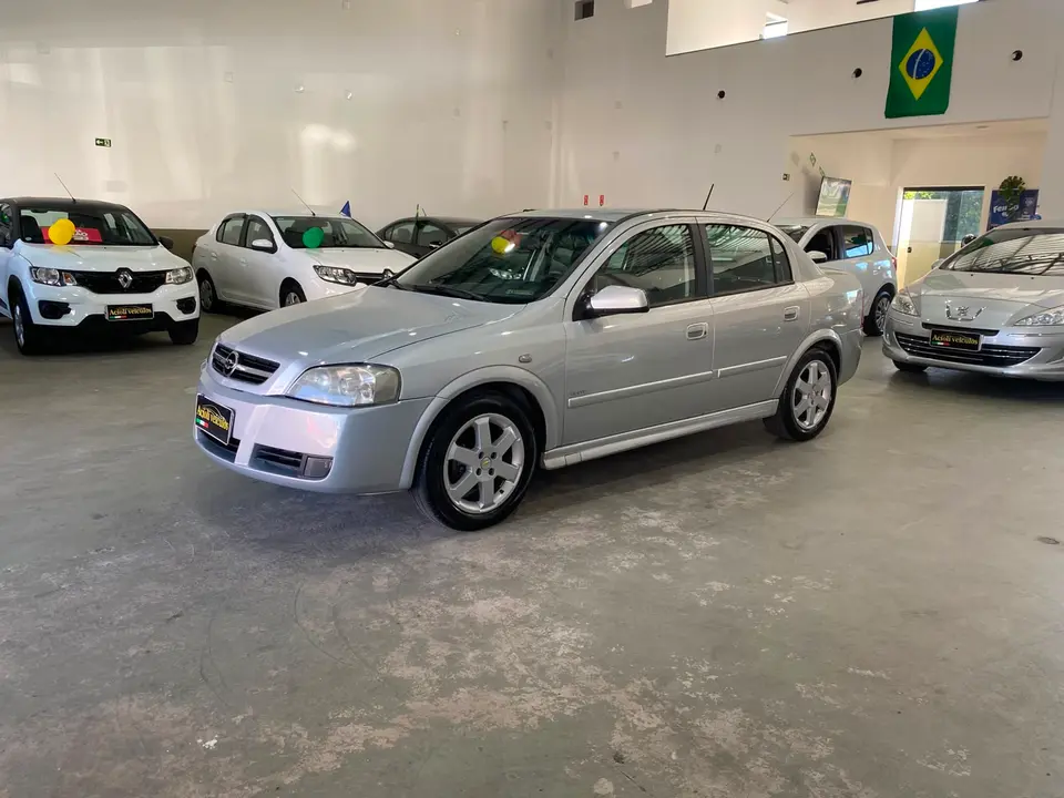 Chevrolet Astra — foto 1