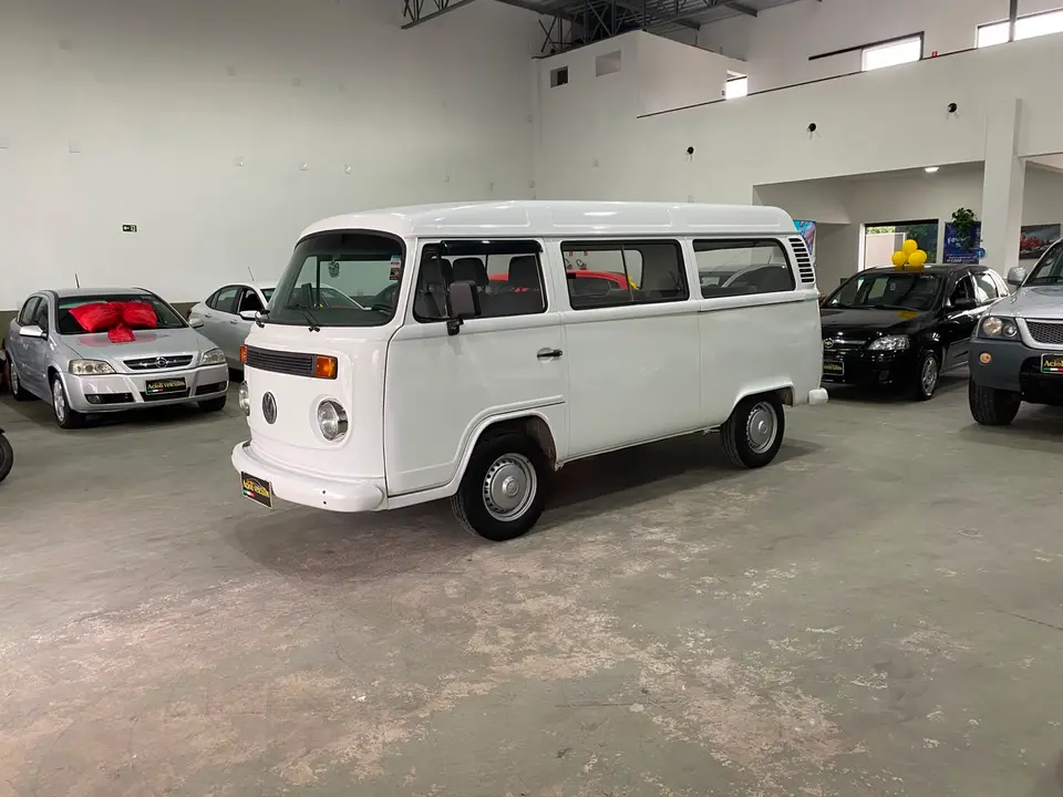 Volkswagen Kombi — foto 1