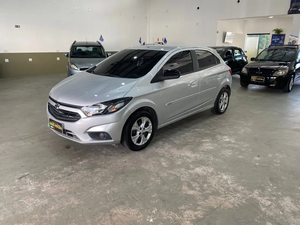Chevrolet Joy — foto 1
