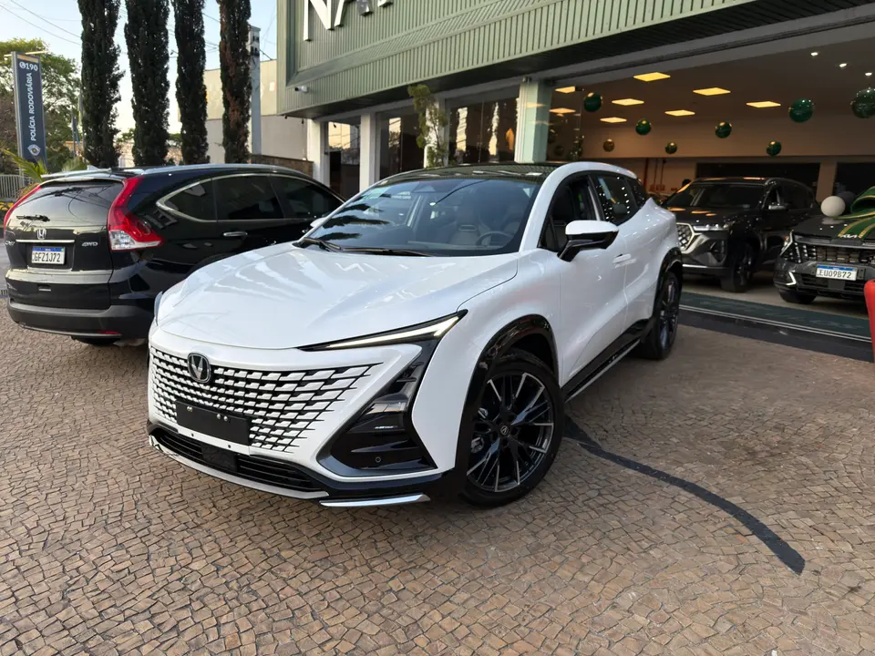 Caoa Changan Uni-T — foto 1